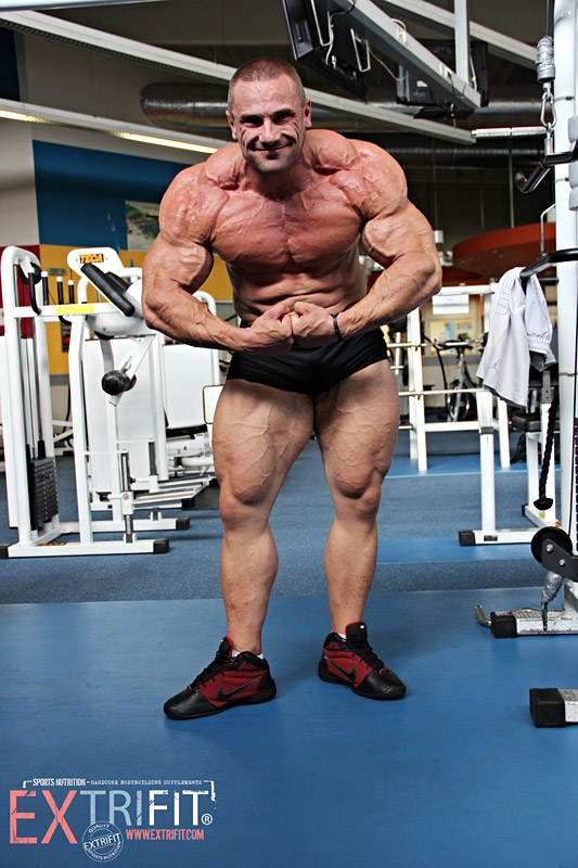 Tomas kaspar most muscular in preparazione per l'Arnold Classic Amateur Europe 2013