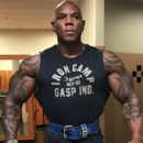 road to 2017 mister olympia Flex Wheeler in palestra