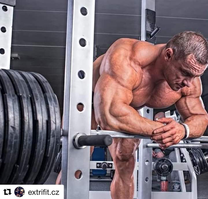 thomas kaspar IFBB ELITE PRO in palestra