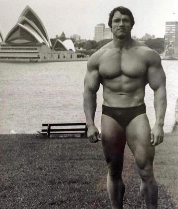 arnold schwarzenegger in australia nel 1980 mister olympia