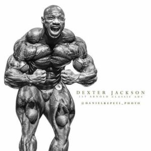 dexter jackson pro ifbb mister olympia 2008 esegue la posa del più muscoloso