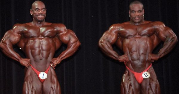 Flex Wheeler (1st) and Chris Cormier (2nd) - 2000 Arnold Classic