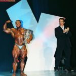 jay cutler conquista il trofeo del più muscoloso sul palco dell'arnold classic ohio 2002