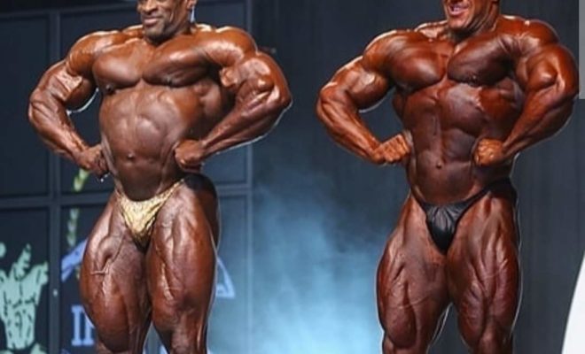 ronnie coleman vs jay cutler sul palco del mister olympia 2006