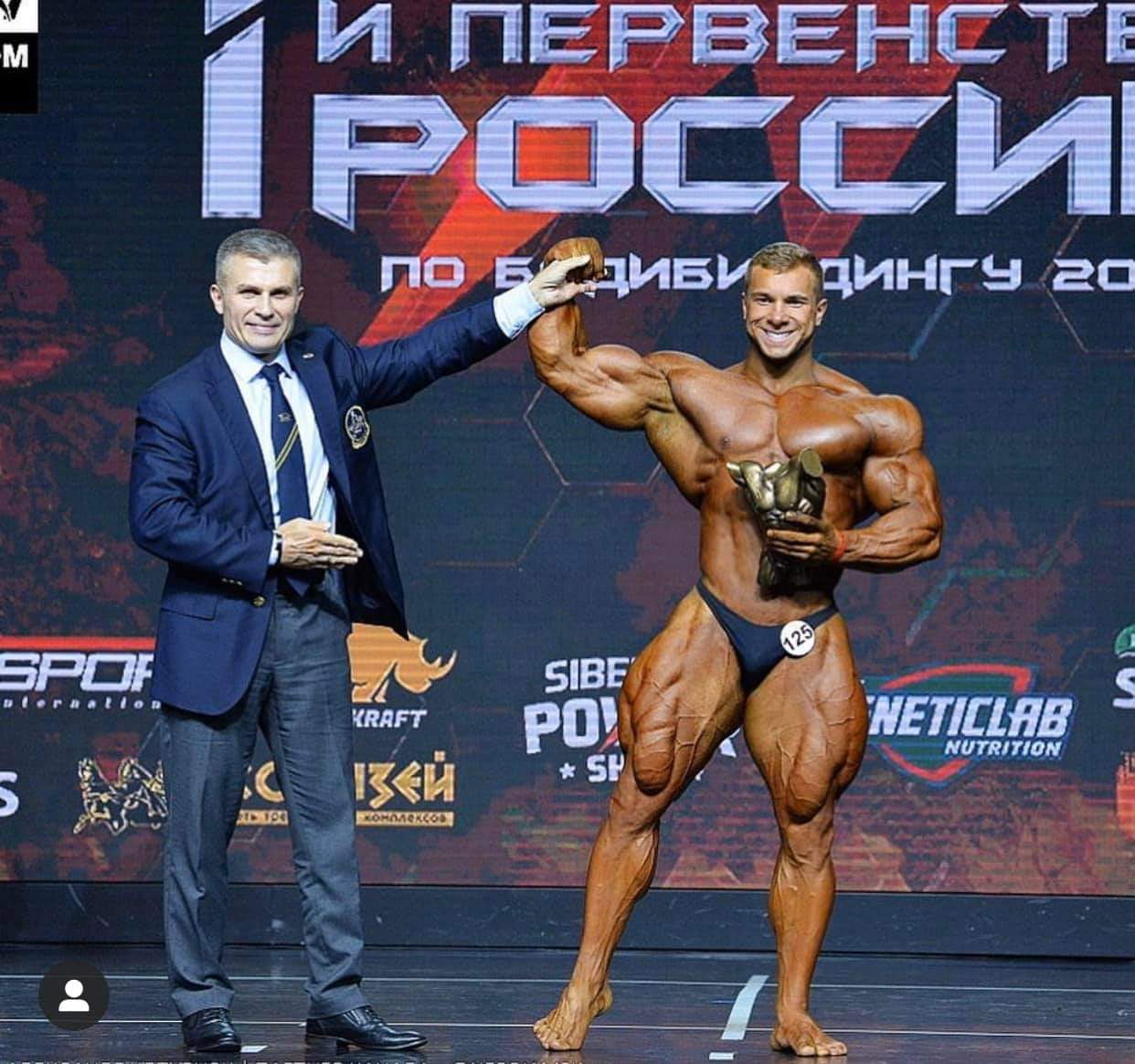 VITALY UGOLNIKOV vince i campionati russi IFBB nel 2020
