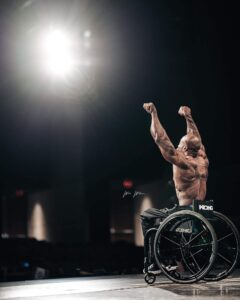 Harold Kelley vince il mister olympia nella categoria wheelchair