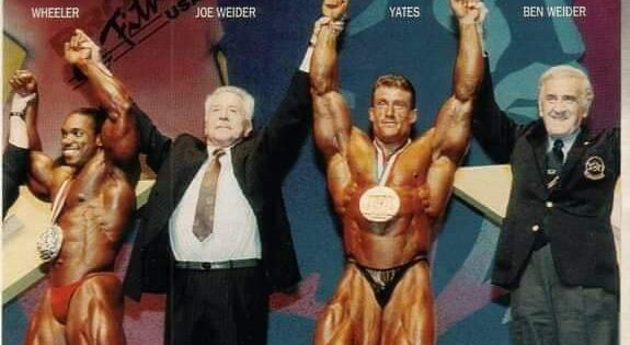 dorian yates al mister olympia 1993 insieme a joe weider