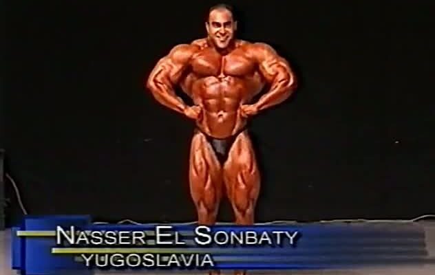 nasser el sonbaty sul palco del grand prix finland nel 1997