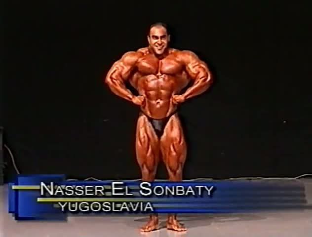 nasser el sonbaty sul palco del grand prix finland nel 1997