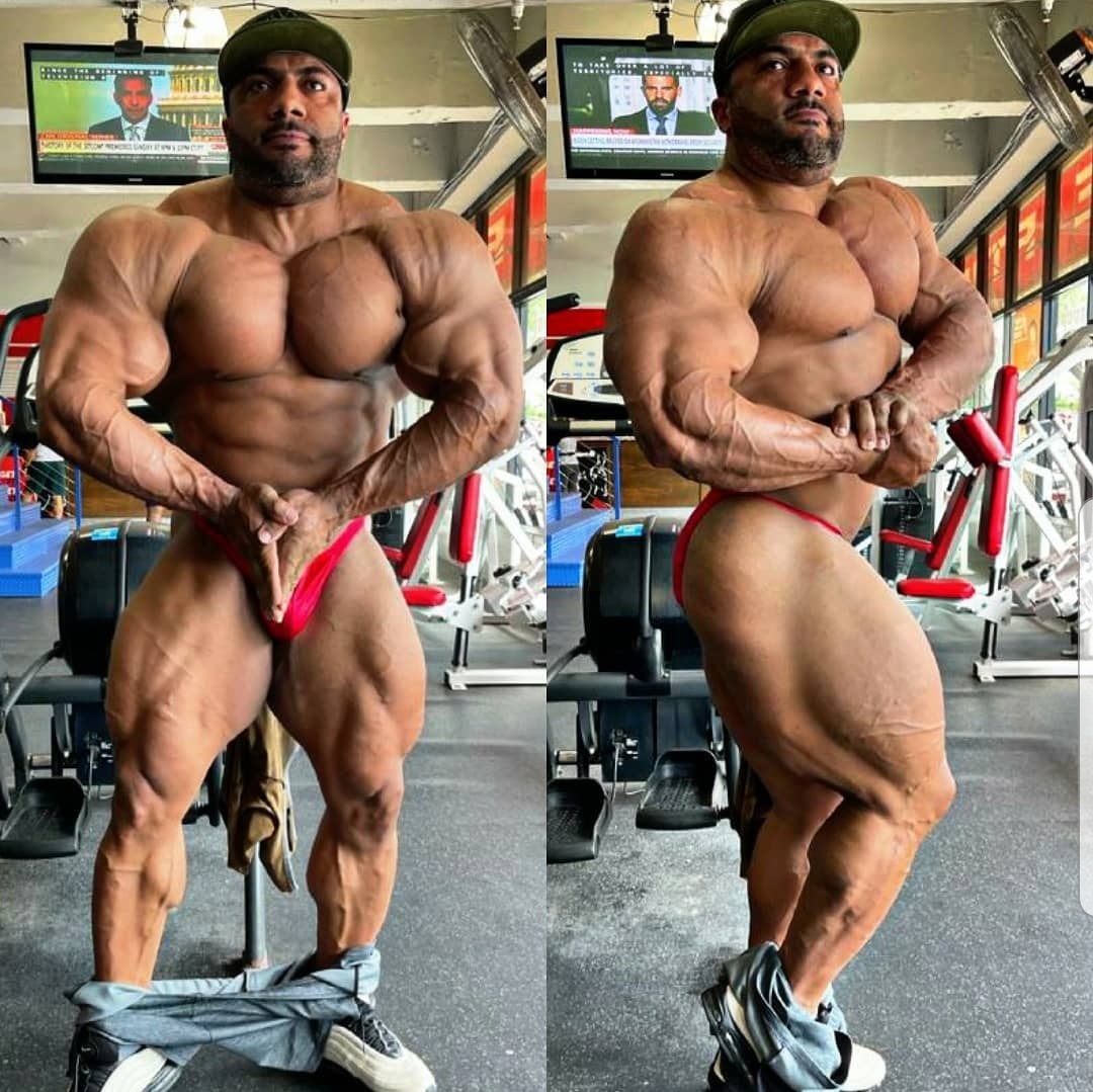 posa di side chest e most muscular per justin rodriguez pro ifbb in preparazione per l'Arnold Classic Ohio 2021