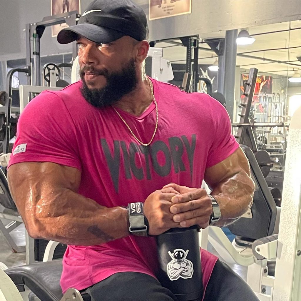 sergio oliva jr road to 2021 arnold classic ohio in palestra 22 settembre 2021