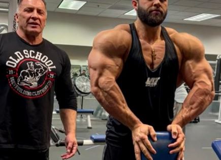 milos sarcev and regan grimes 5 weeks out from arnold classic ohio 2022