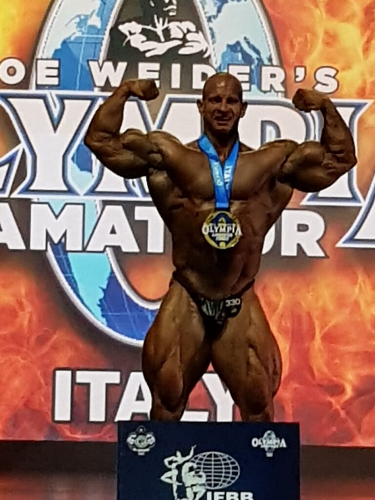 MICHAL KRIZANECK VINCE OLYMPIA AMATEUR ITALY 2022