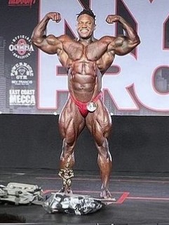 TONIO BURTON VINCE IL NEW YORK PRO IFBB 2023